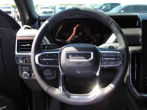 New 2026 GMC Yukon Denali AWD/4WD image 14