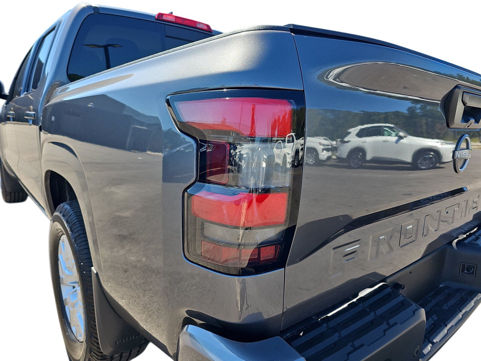 Used 2023 Nissan Frontier SV w/ SV Convenience Package AWD/4WD image 31