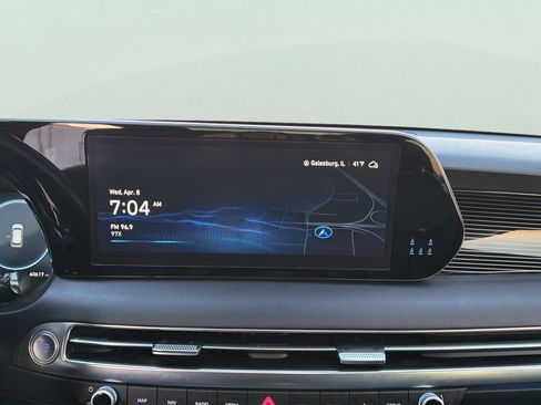 Used 2024 Hyundai Palisade Calligraphy image 17