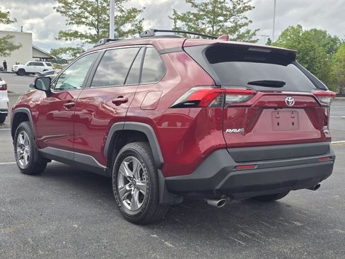 Used 2024 Toyota RAV4 XLE w/ Convenience Package AWD/4WD image 5