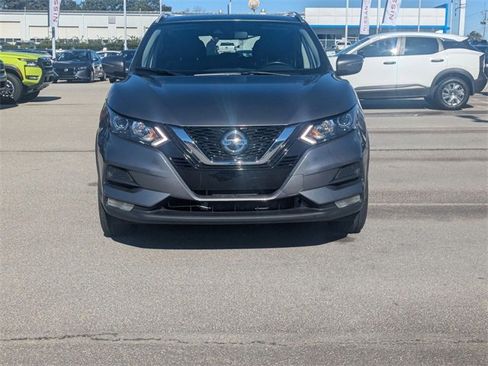 Used 2022 Nissan Rogue Sport SV image 8