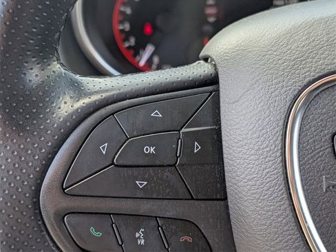 Used 2019 Dodge Durango SXT w/ 3rd Row Seating Group image 25