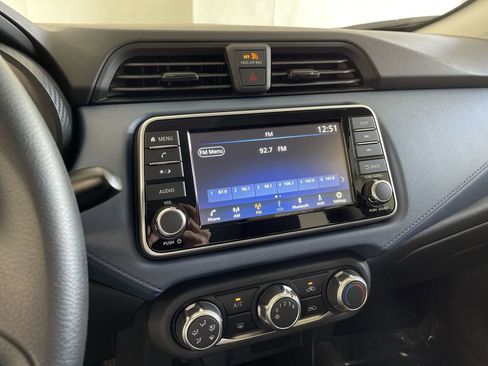 Certified 2025 Nissan Versa SV w/ Trunk Package image 22