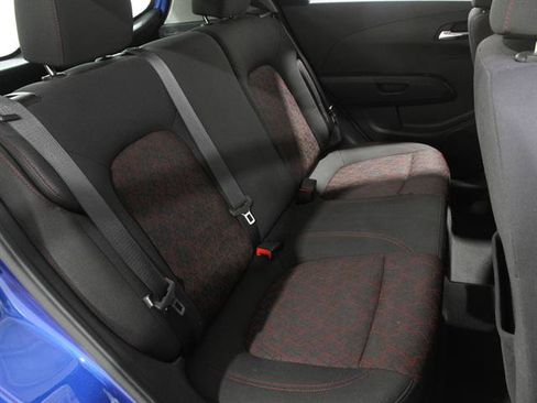 Used 2018 Chevrolet Sonic LT w/ Convenience Package image 16