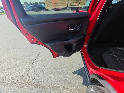 Certified 2025 Honda HR-V Sport image 25