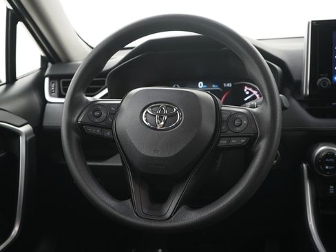 Used 2025 Toyota RAV4 XLE AWD/4WD image 16