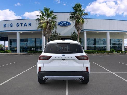 New 2026 Ford Escape SE image 6