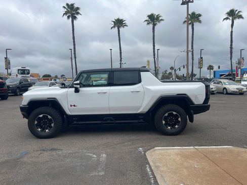 Used 2024 GMC Hummer EV 2X w/ Extreme Off-Road Package AWD/4WD image 6