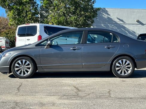 Used 2010 Honda Civic EX-L image 7