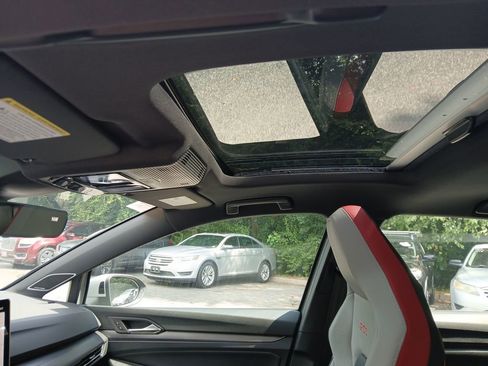 New 2025 Volkswagen GTI SE image 21