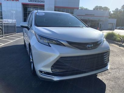 Used 2023 Toyota Sienna Limited