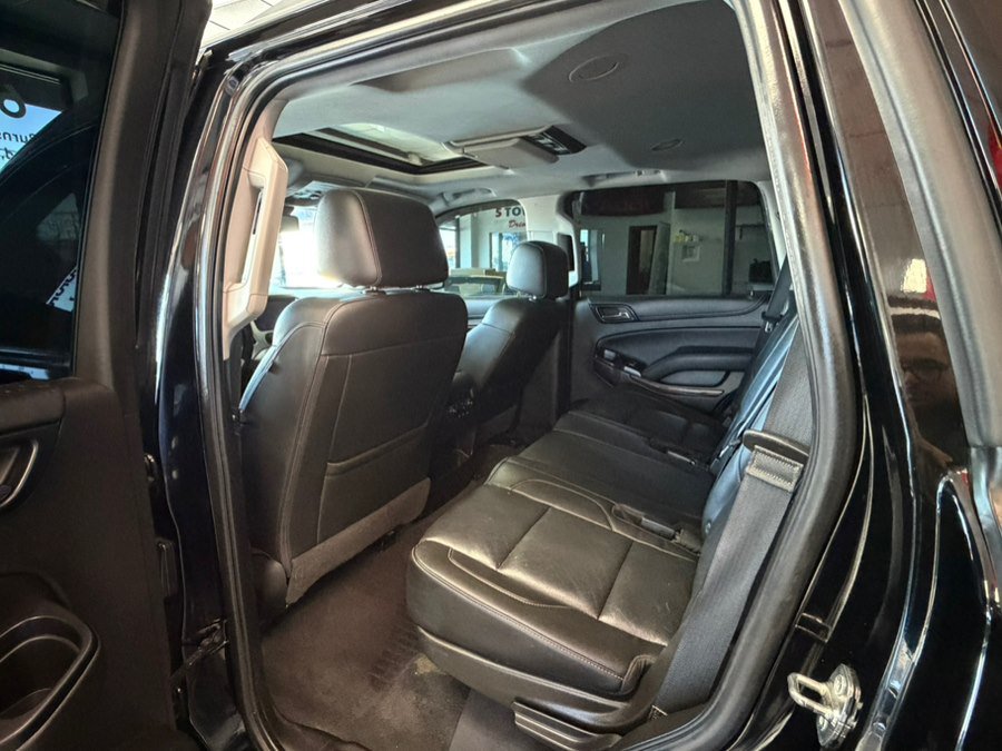 Used 2019 GMC Yukon SLT w/ Graphite Performance Edition AWD/4WD image 30