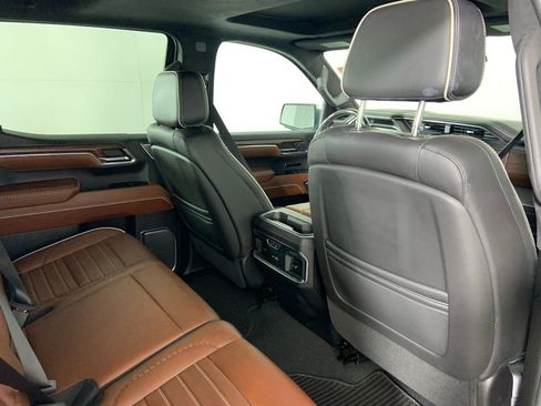 Used 2024 GMC Sierra 1500 Denali Ultimate image 14