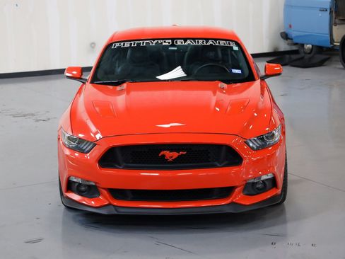 Used 2016 Ford Mustang GT Premium w/ GT Performance Package RWD image 29