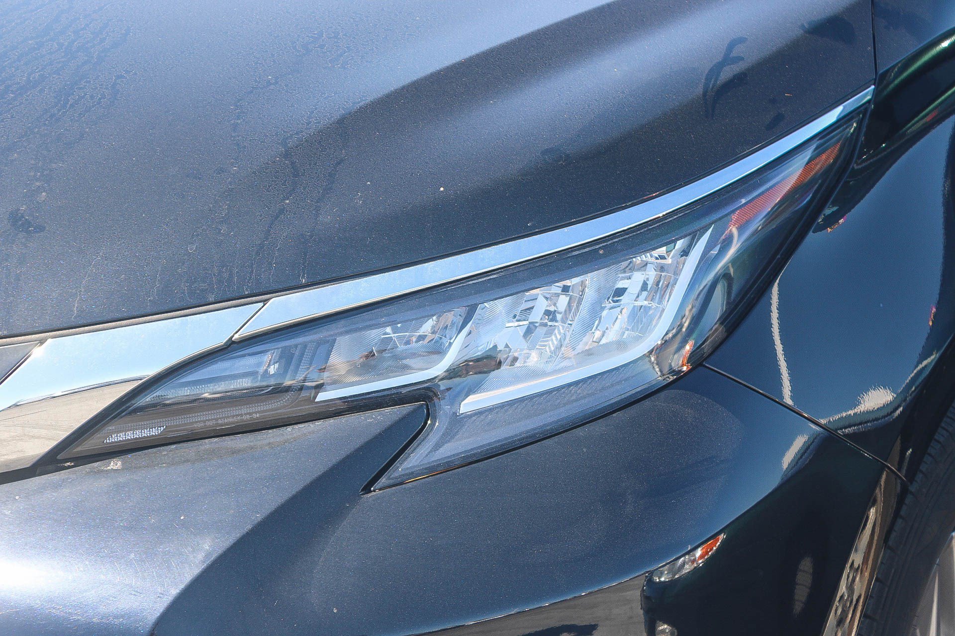 Used 2023 Toyota Sienna LE FWD image 6