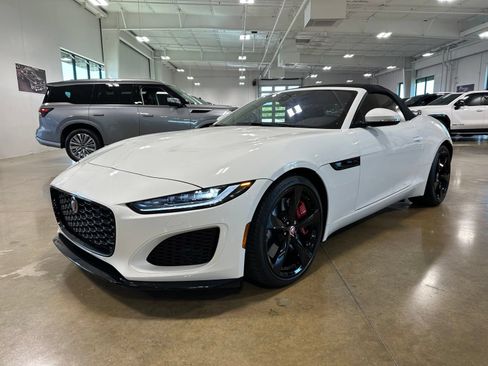 Used 2022 Jaguar F-TYPE Convertible RWD image 7