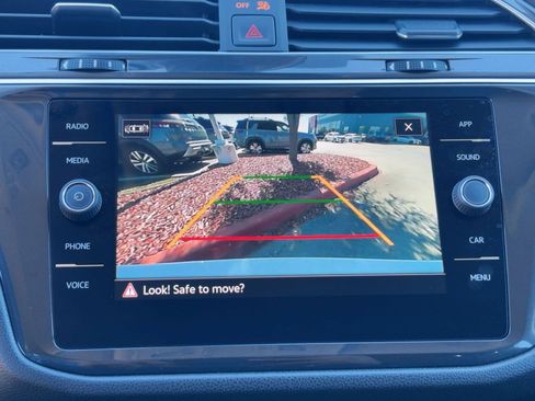 Used 2024 Volkswagen Tiguan Wolfsburg Edition image 23