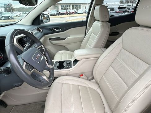 Used 2020 GMC Acadia Denali w/ Trailering Package image 9