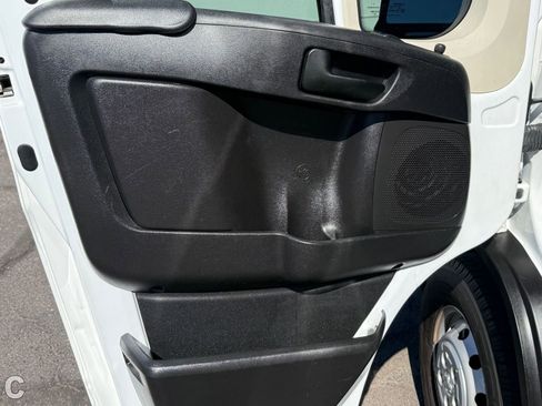 Used 2021 RAM ProMaster 2500 image 13