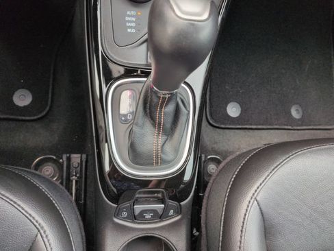 Used 2018 Jeep Compass Limited AWD/4WD image 43