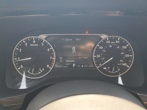 Used 2022 Nissan Pathfinder SV AWD/4WD image 21