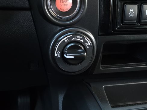 Used 2021 Nissan Titan PRO-4X w/ Off Road Protection Package image 21