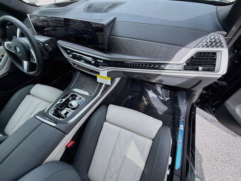 New 2027 BMW X7 xDrive40i w/ Executive Package AWD/4WD image 15