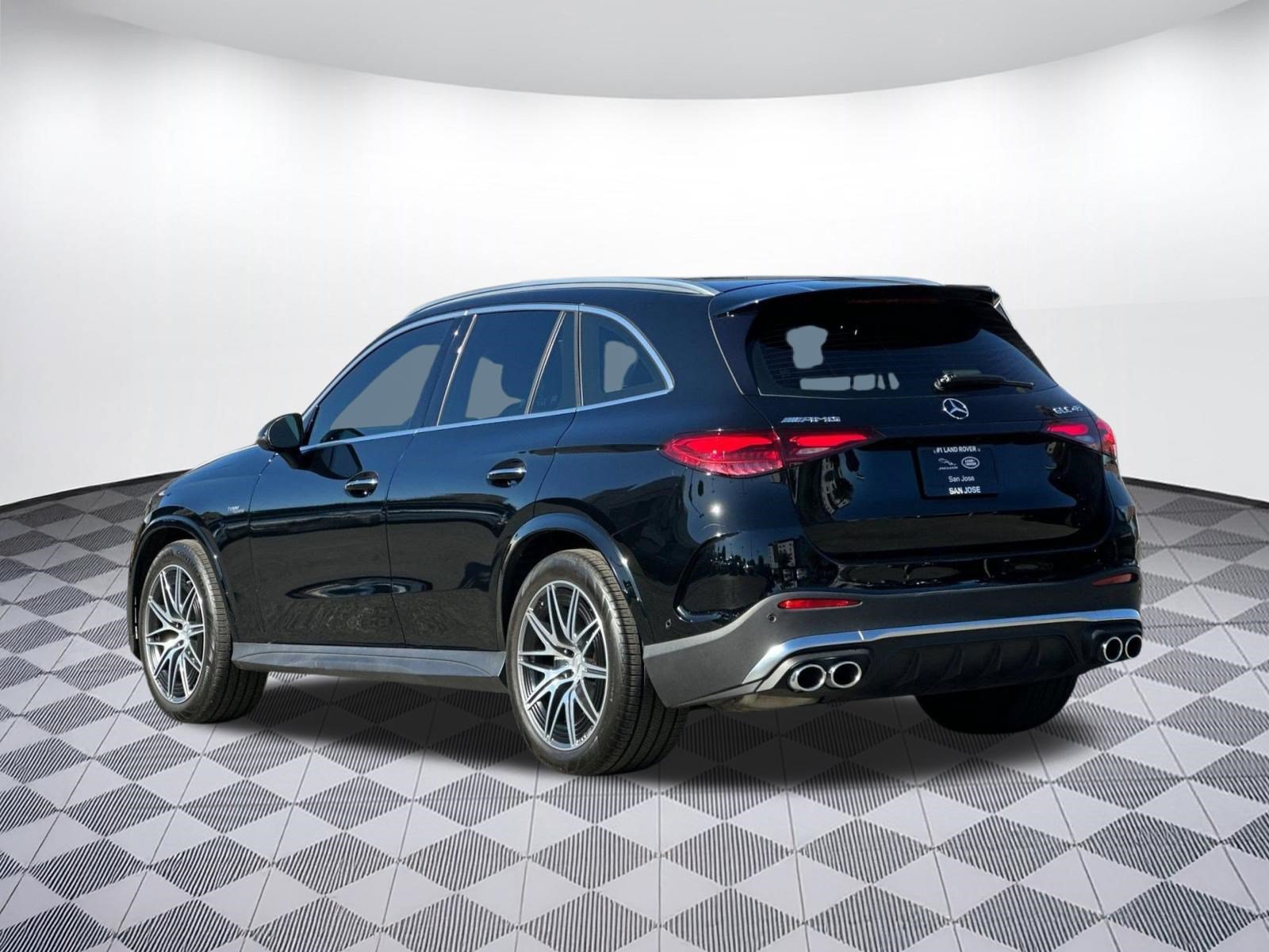 Used 2024 Mercedes-Benz GLC 43 AMG 4MATIC image 3