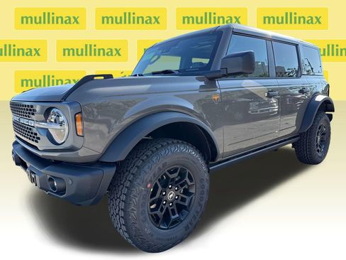 New 2026 Ford Bronco Badlands AWD/4WD image 17