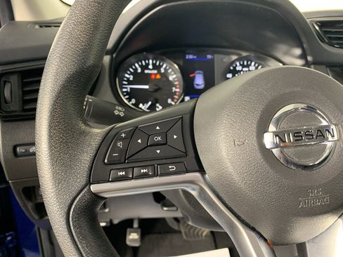 Used 2020 Nissan Rogue Sport S FWD image 18