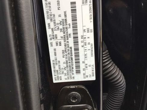 Used 2021 Ford F150 Lariat AWD/4WD image 12