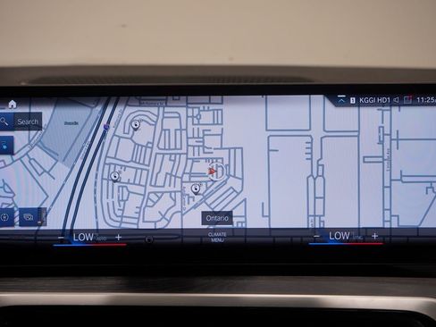 Used 2023 BMW i4 eDrive35 RWD image 12