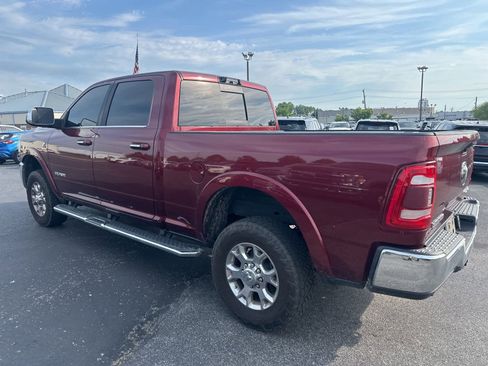 Used 2022 RAM 2500 Laramie AWD/4WD image 4