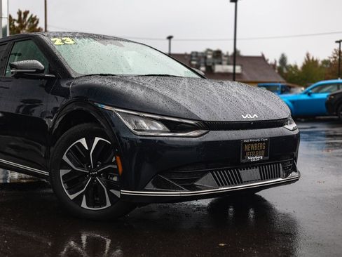 Used 2023 Kia EV6 Wind w/ Wind Technology Package image 3
