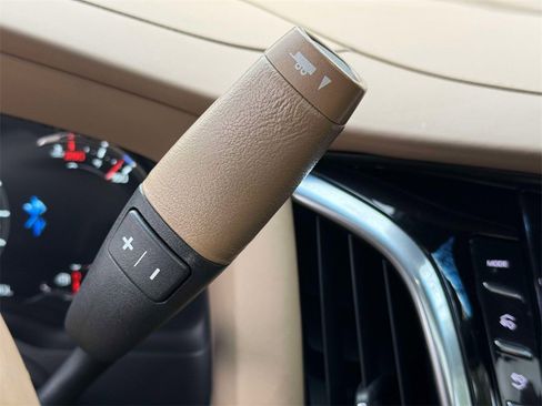 Used 2019 Cadillac Escalade ESV Platinum image 35