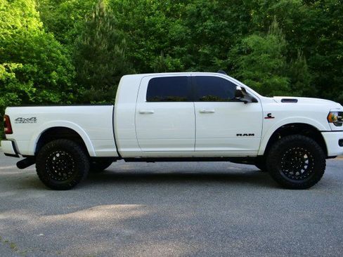 Used 2022 RAM 2500 Laramie AWD/4WD image 56