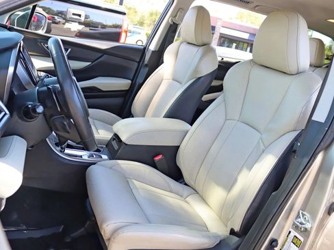 Used 2019 Subaru Ascent Limited AWD/4WD image 32