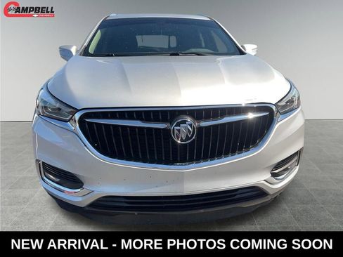 Used 2019 Buick Enclave Essence image 12