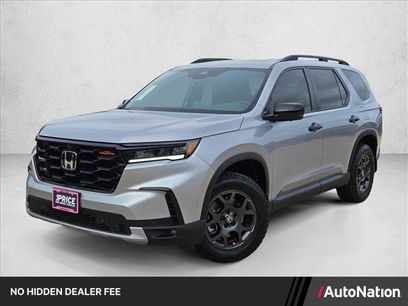 Used 2025 Honda Pilot TrailSport