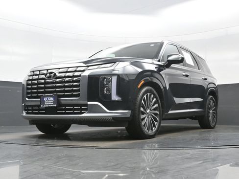 Certified 2023 Hyundai Palisade Calligraphy w/ Cargo Package AWD/4WD image 29