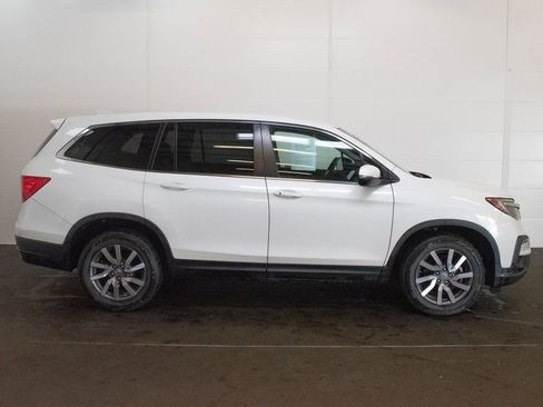 Used 2020 Honda Pilot EX image 3
