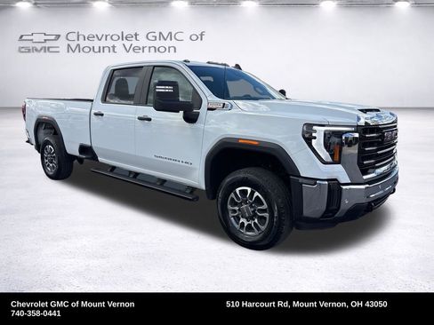 Used 2025 GMC Sierra 3500 Pro w/ 1SA Pro Safety Plus Package AWD/4WD image 18