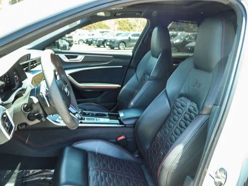 Used 2022 Audi RS 6 w/ Carbon Optic Package AWD/4WD image 17