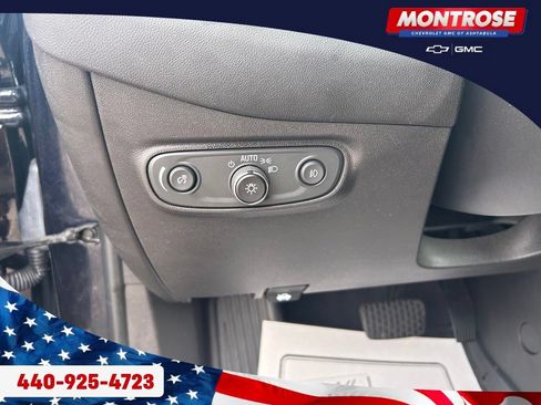 Used 2021 Chevrolet Equinox LT FWD image 13