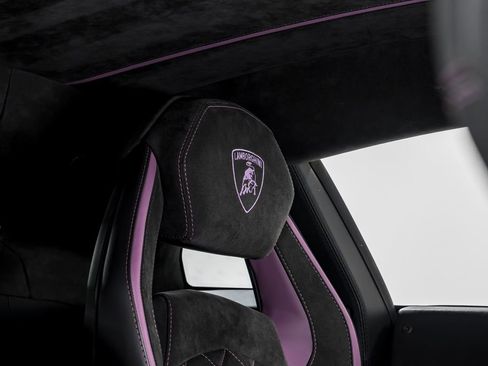 Used 2018 Lamborghini Aventador S image 33