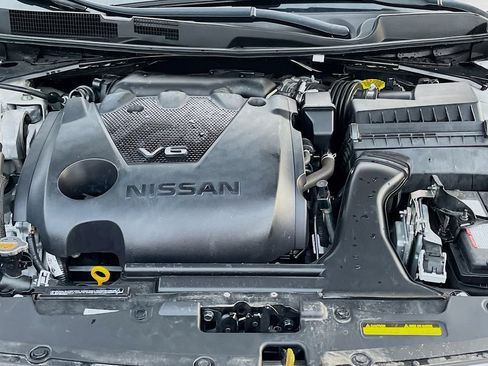 Used 2022 Nissan Maxima Platinum w/ Sport Mat Group FWD image 32