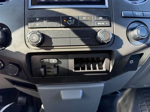 Used 2016 Ford F250 XL w/ XL Value Package image 28