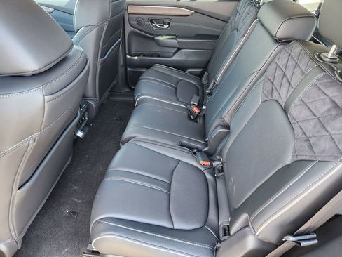 New 2026 Honda Pilot Elite image 12