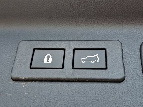 Used 2026 Subaru Forester Touring AWD/4WD image 32