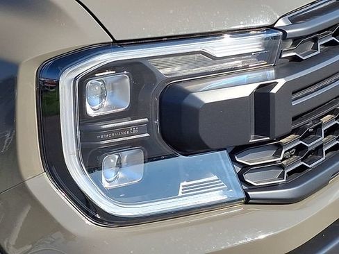 Used 2025 Ford Ranger Raptor AWD/4WD image 28
